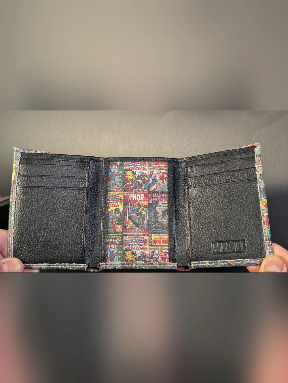 Marvel Comics Wallet & Notebook - Picture 3 of 5